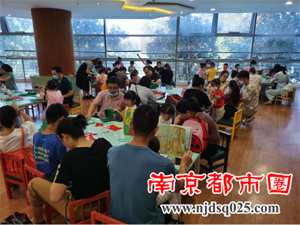 20211001句容市图书馆举办“我爱你，中国”——国庆节手工背包DIY活动(1)387.png