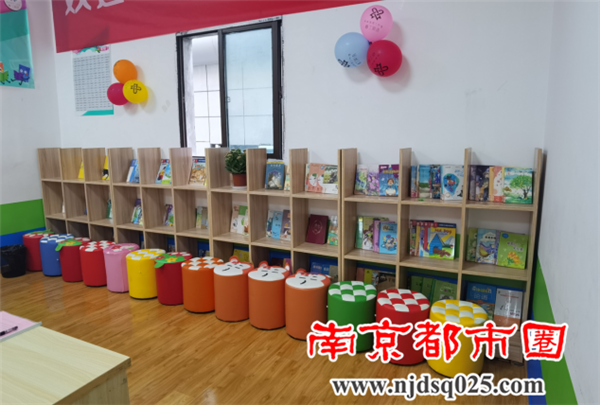 20211002城中又添“英语角” 句容市图书馆双语悦读分馆正式落成(1)444.png