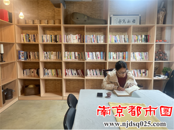 市图书馆打造壹心关爱分馆 温暖服务妇女儿童394.png