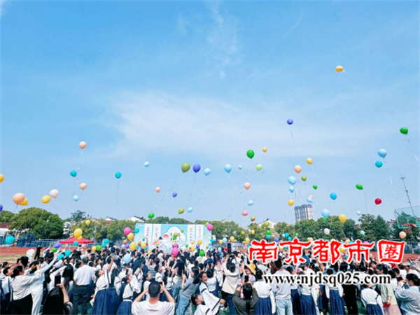 河滨路小学成长仪式报道347.png